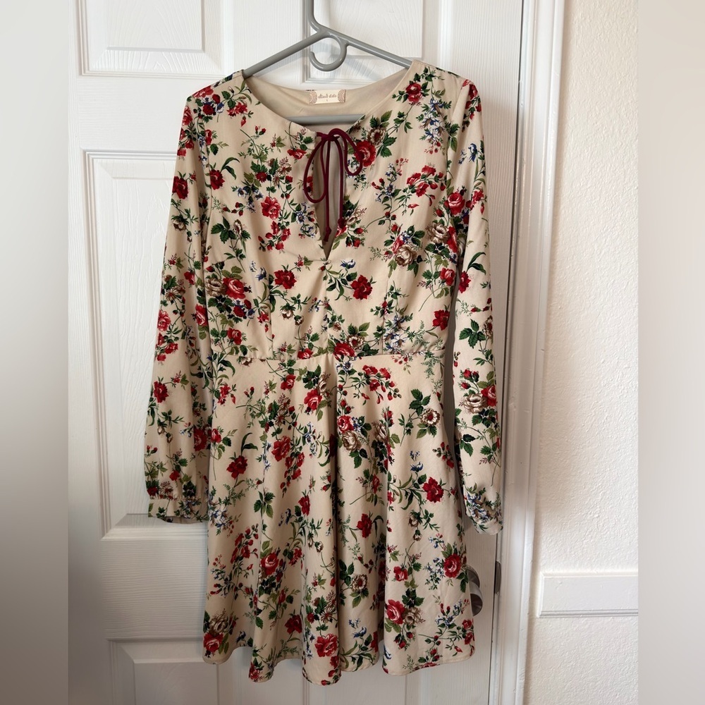 Altar’d State Cream Floral Tie Neck Mini Dress Long Sleeve | Floral Dress Size L